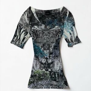 Women’s Black & Teal Short Sleeve Graphic Tee